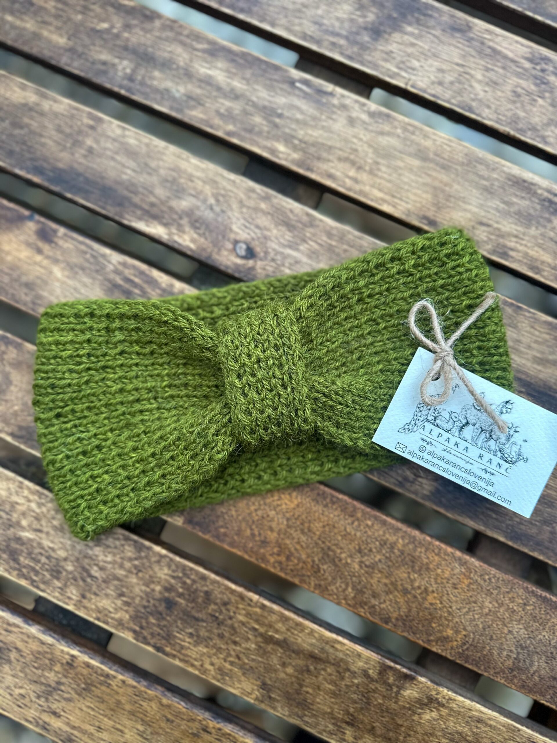 Zimski naglavni trak 100% baby alpaka - olivno zelen