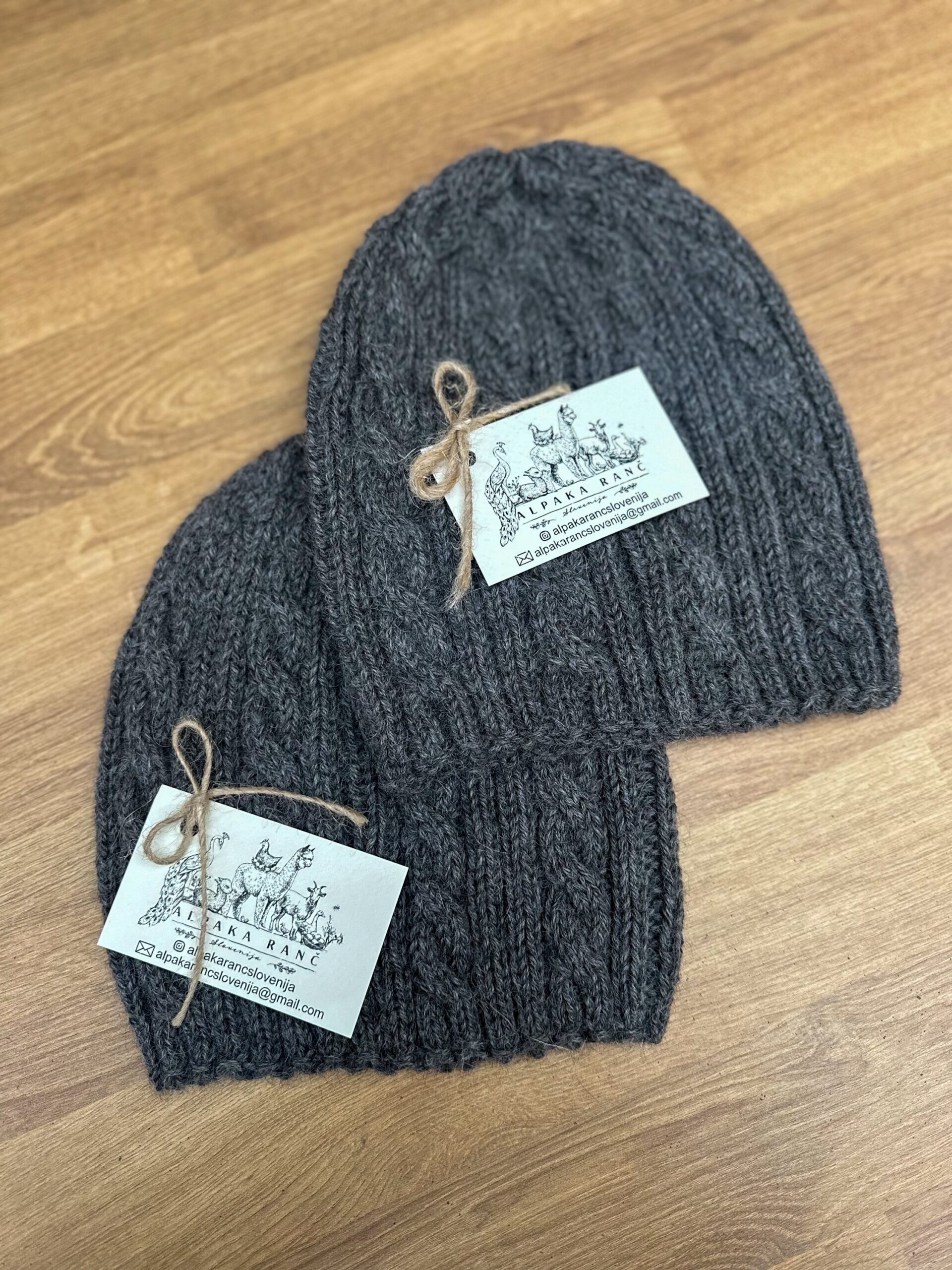 Moška zimska Kapa 100% baby alpaka - temno siva